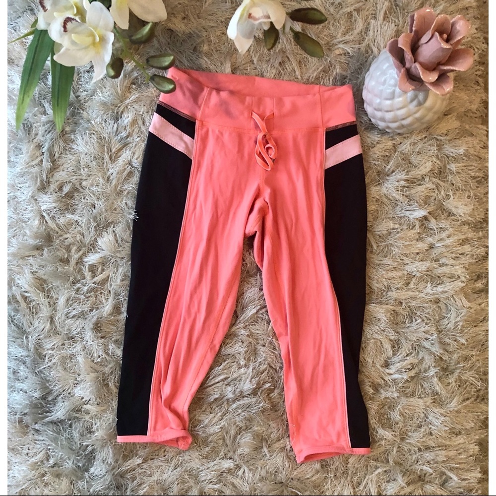 Lululemon Cropped Leggings